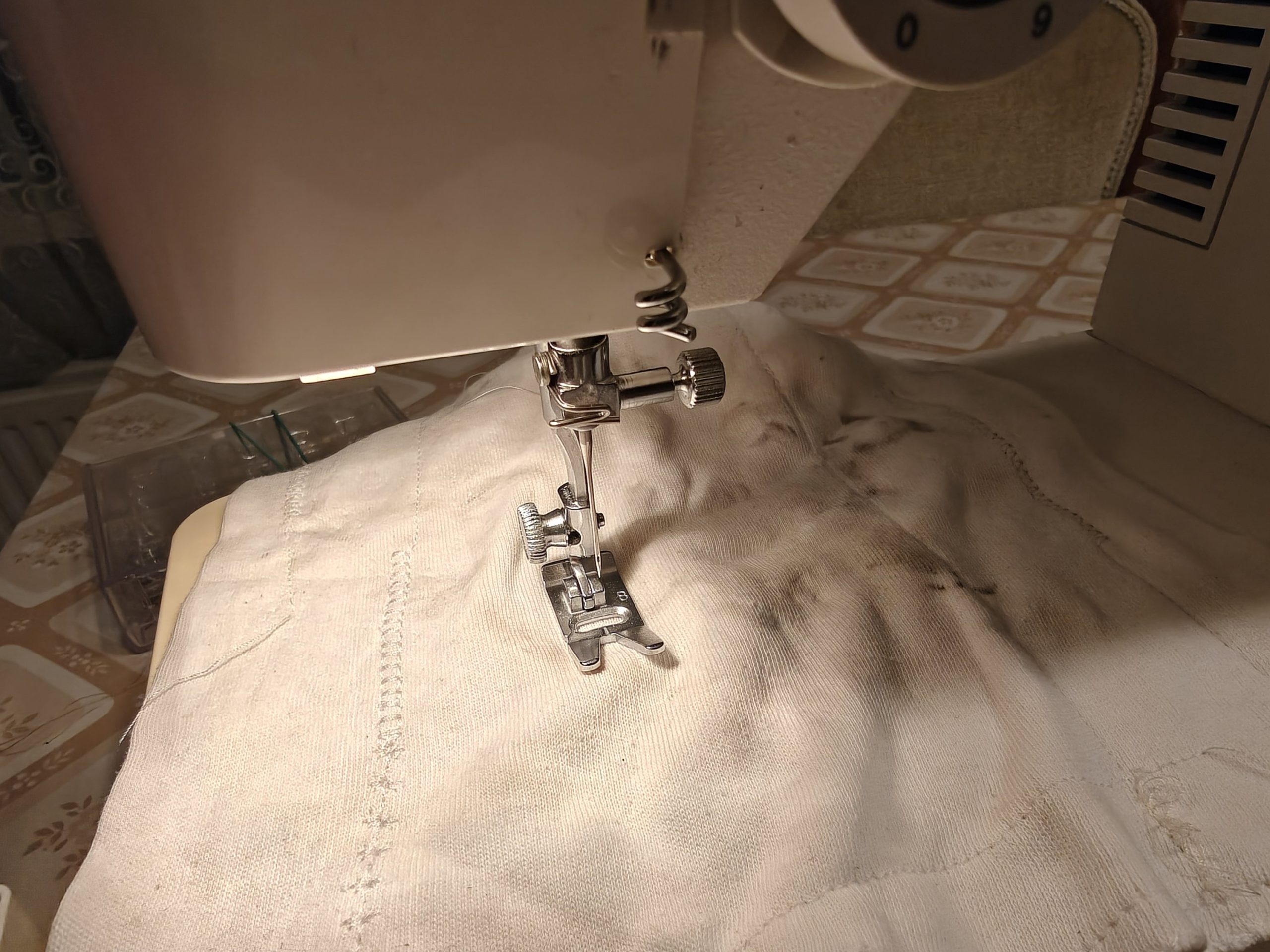 Singer 2504C - Afbeelding 2